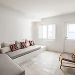 Hotel Porto Fira (Santorini)