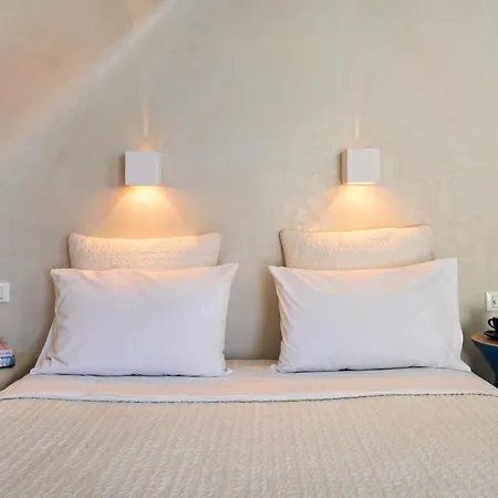 Hotel Porto Fira (Santorini)