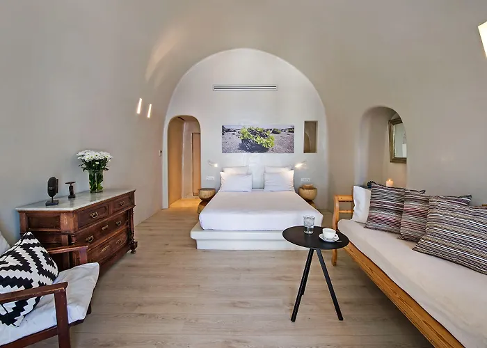 波尔图菲拉套房酒店