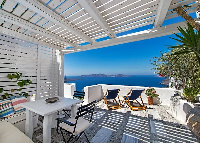 波尔图菲拉套房酒店