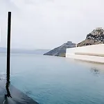 Hotel Porto Fira (Santorini)