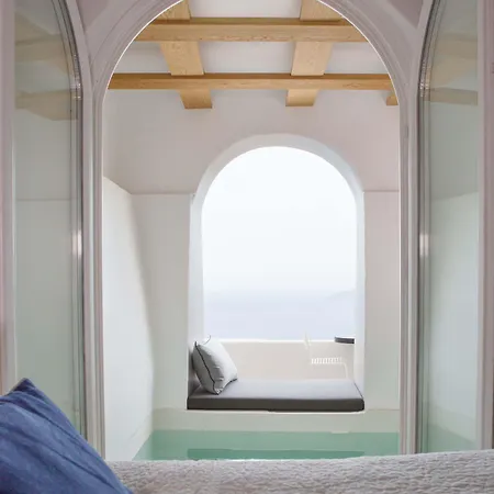 Hotel Porto Fira (Santorini)