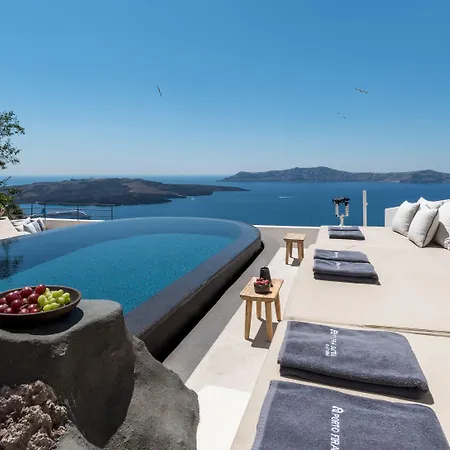 Hotel Porto Fira (Santorini)