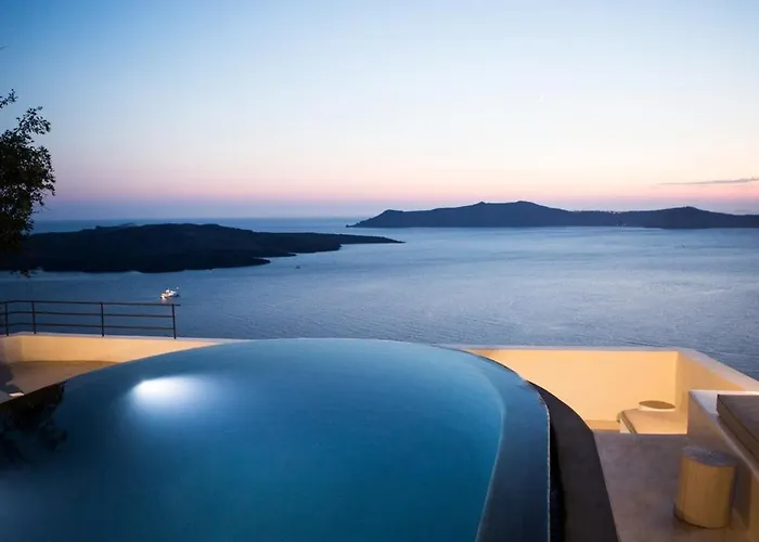 Porto 5* Fira (Santorini)