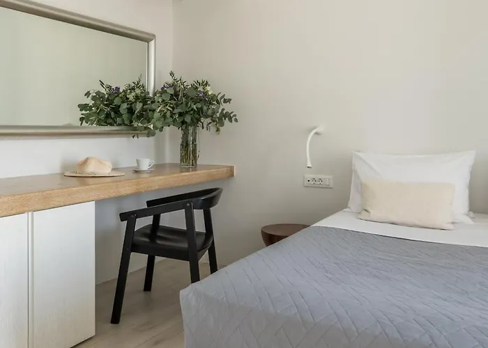 Hotel Porto Fira (Santorini)