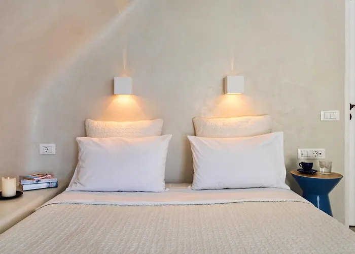 Hotel Porto Fira (Santorini)